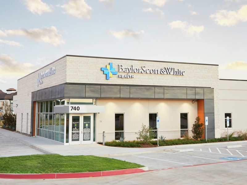 Exterior photo of Baylor Scott & White Family Medicine - Roanoke