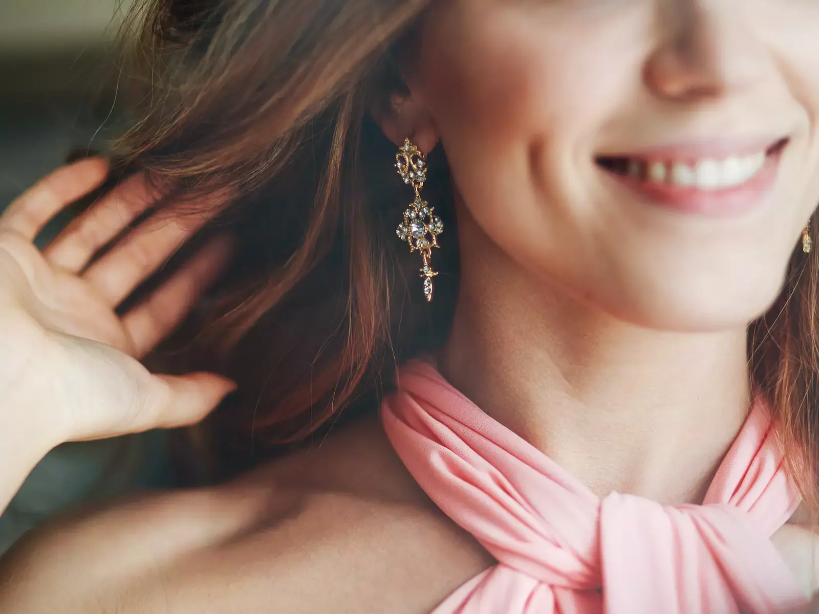 Stylish Ways to Wear Heavy Earrings (Without Hurting Your Ears)