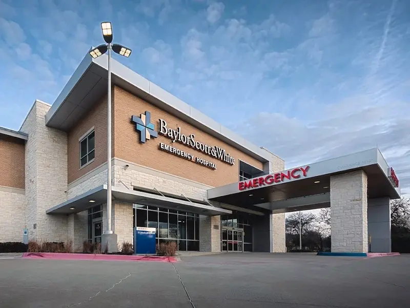 Exterior photo of Baylor Scott & White Emergency Hospital – Murphy