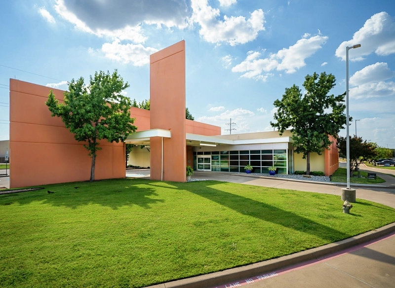 Foto exterior del Hospital de Rehabilitación Baylor Scott & White The Heart Hospital