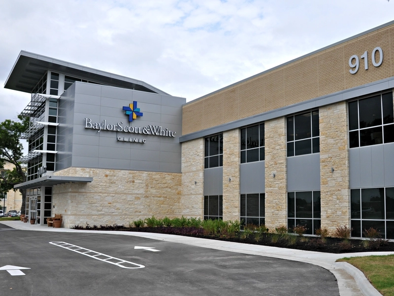 Exterior photo of Baylor Scott & White Clinic – Cedar Park