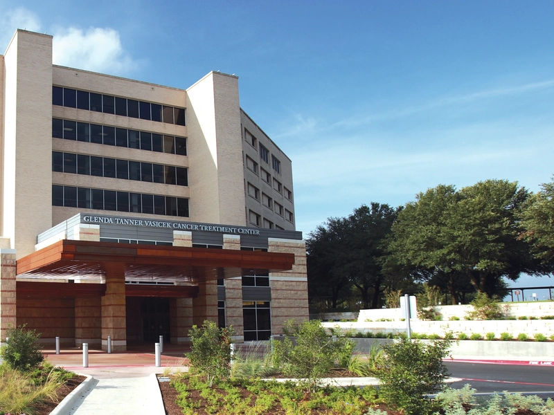 Exterior photo of Baylor Scott & White Vasicek Cancer Treatment Center – Temple