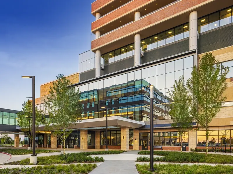 Close up photo of Baylor Scott & White Medical Center – Frisco at PGA Parkway