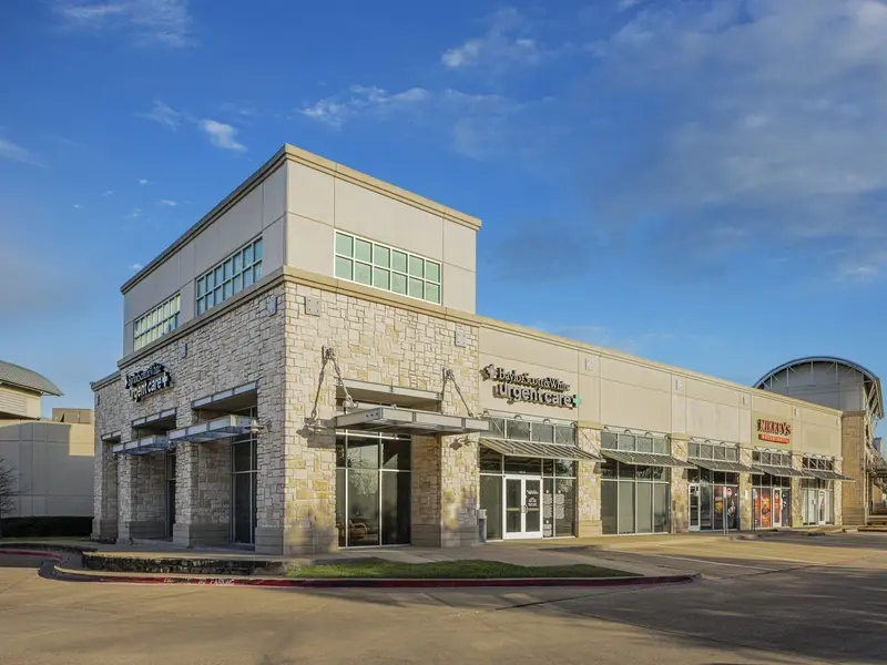 Exterior photo of Baylor Scott & White Urgent Care+ Cedar Hill