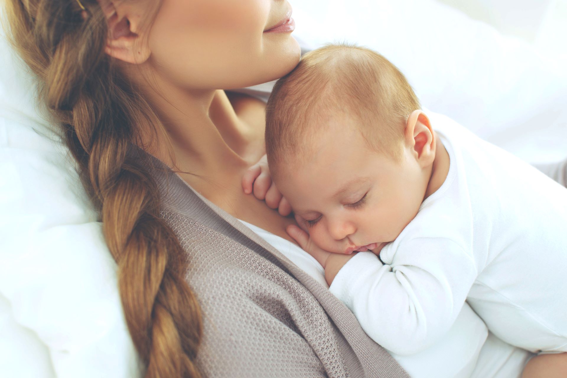 Breasts Too Small To Breastfeed: Can I Breastfeed?