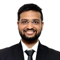 Harsh Chauhan Headshot.jpg