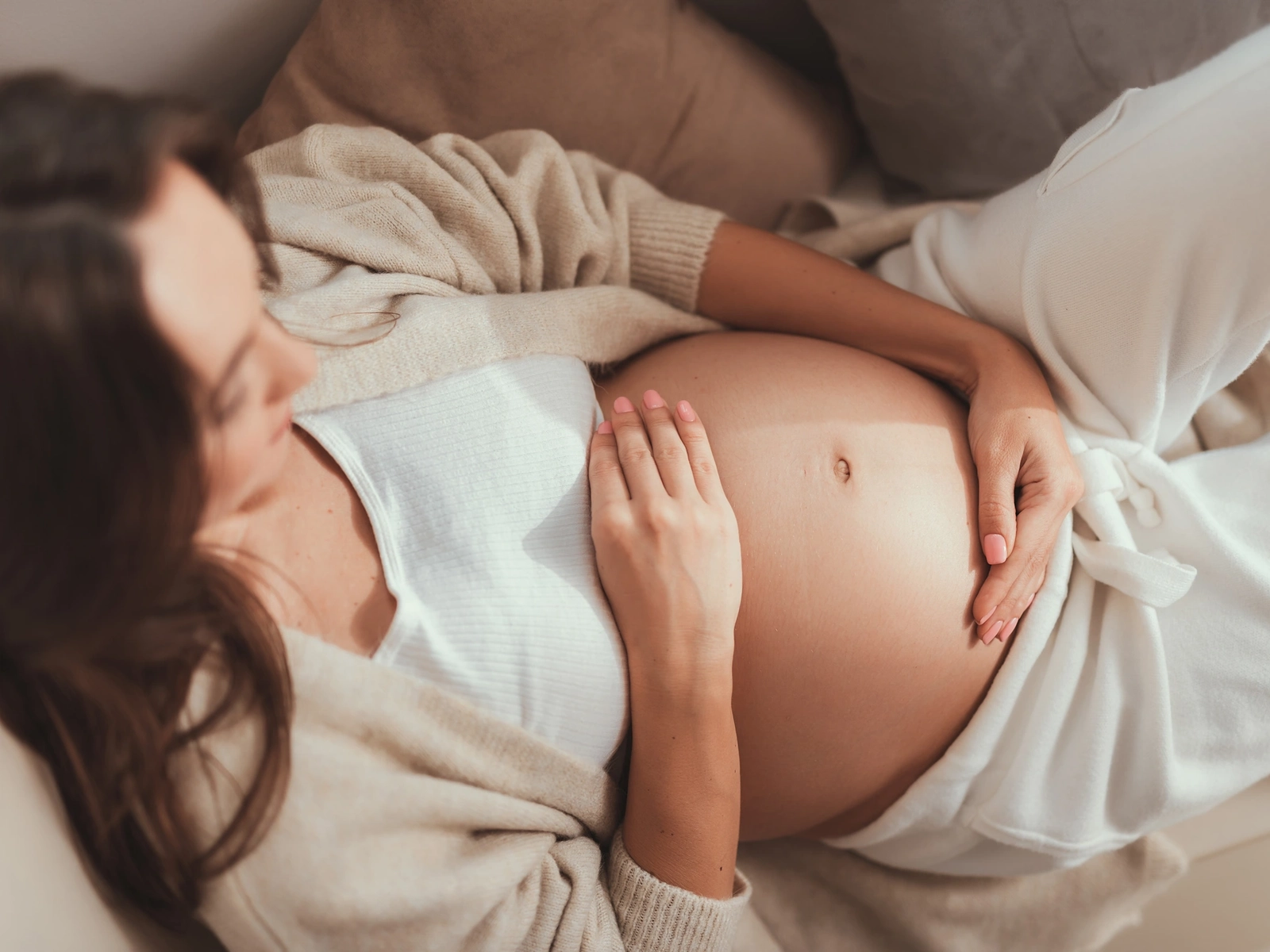 bump-and-beyond-a-guide-to-the-second-trimester.jpeg