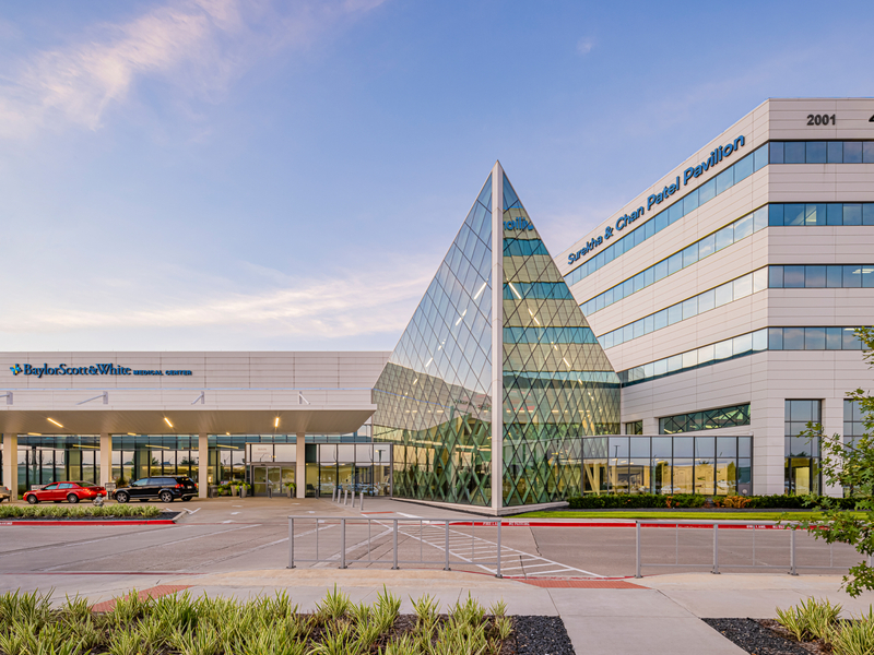 Exterior image of Baylor Scott and White Medical Center – Irving