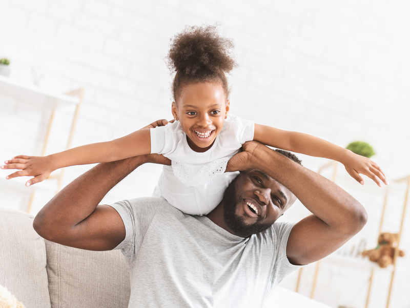 patient able to play and lift his daughter after receiving treatment for shoulder impingement