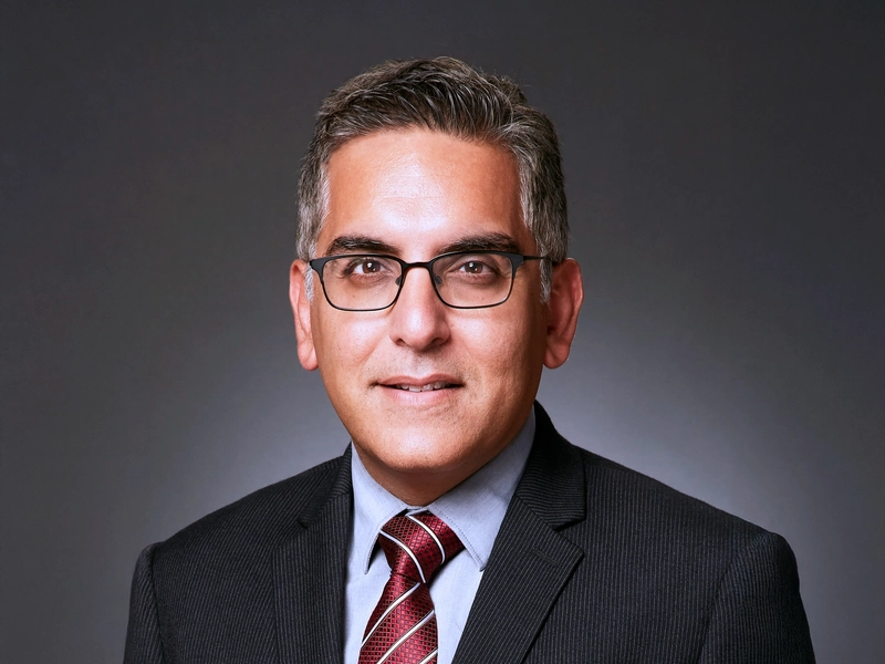 Dr Sumeet Asrani Head and Shoulders.jpg