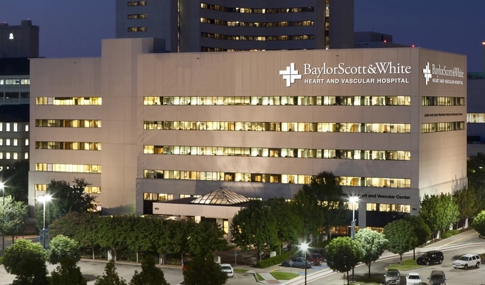 BSW Heart and Vascular Hospital Dallas twilight_16X11_2018.jpg