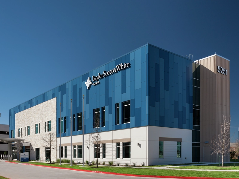 Exterior photo of Baylor Scott & White Clinic – Austin Oak Hill