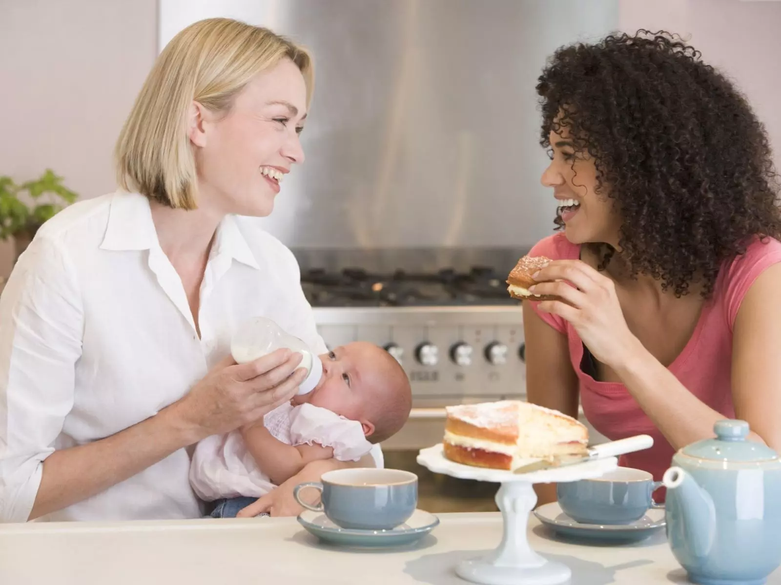 Your Partner Can Help Spot Signs of Postpartum Depression - Motherly