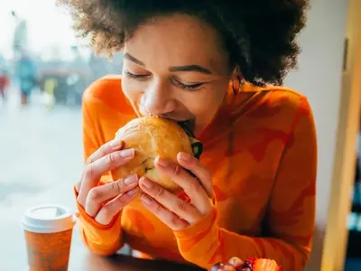 Foods to avoid with high cholesterol .jpeg