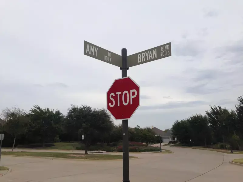 intersection_of_amy_and_bryan_streets.jpg