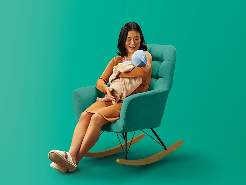 mother holding her baby at our new Labor and delivery department at Baylor Scott & White Medical Center - Frisco at PGA Parkway