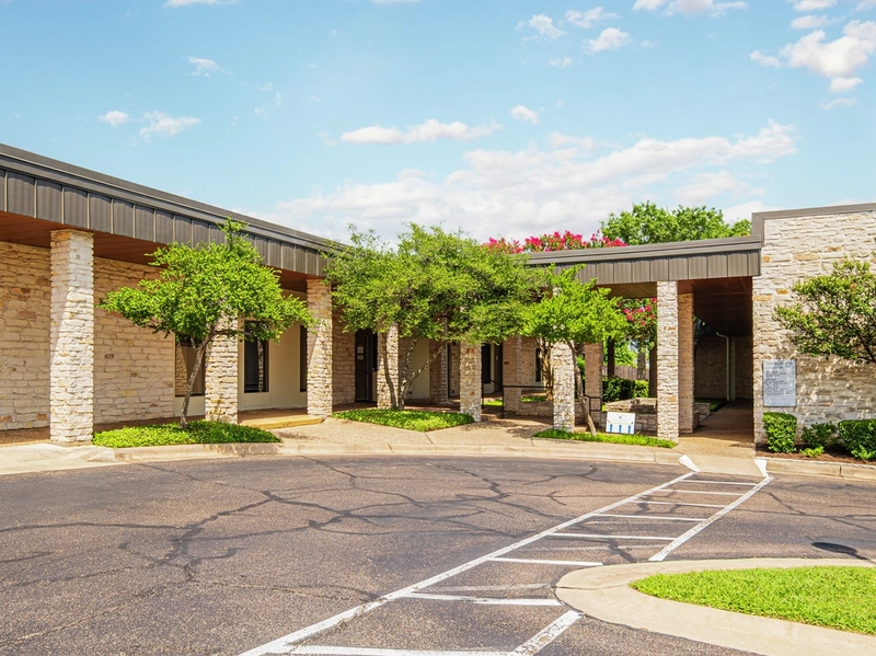 Exterior image of Austin Westgate clinic