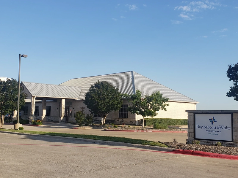Exterior photo of Baylor Scott & White Primary Care – Van Alstyne